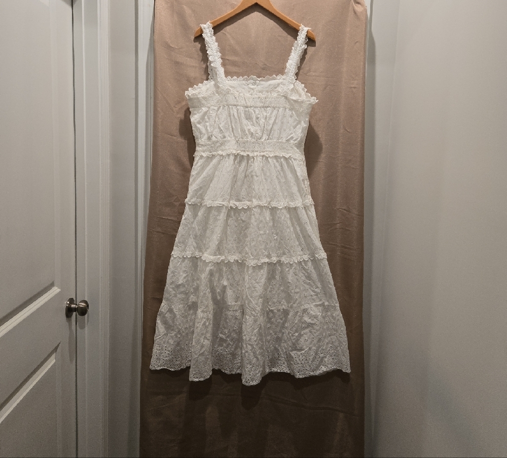 GAP White Lace Midi Dress - Picture 2 of 13